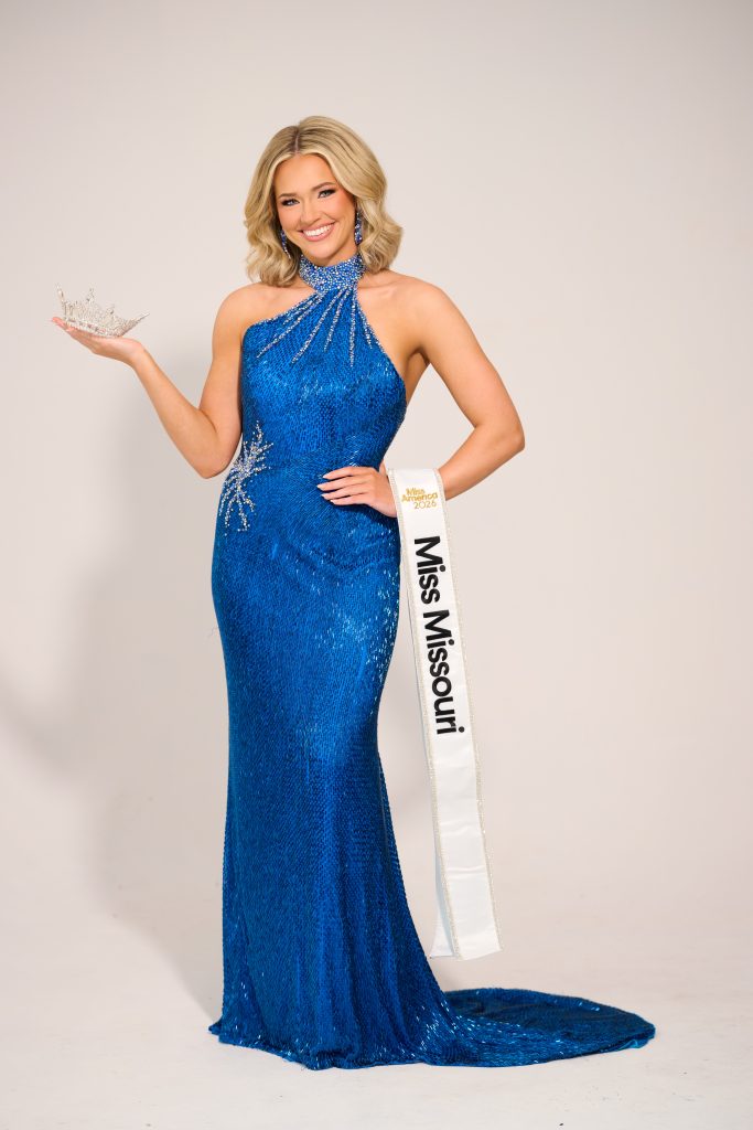 tabitha crain with tiara